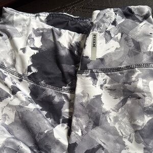 RBX Monochrome Abstract Leggings
